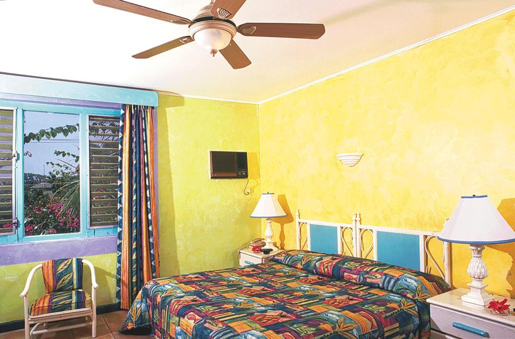 Doctors Cave Beach Hotel Бухта Монтего Номер фото